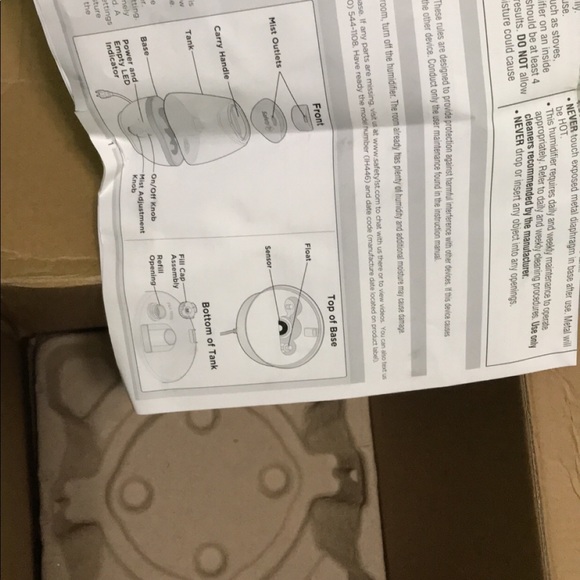 Cool Mist Humidifier - Picture 7 of 11